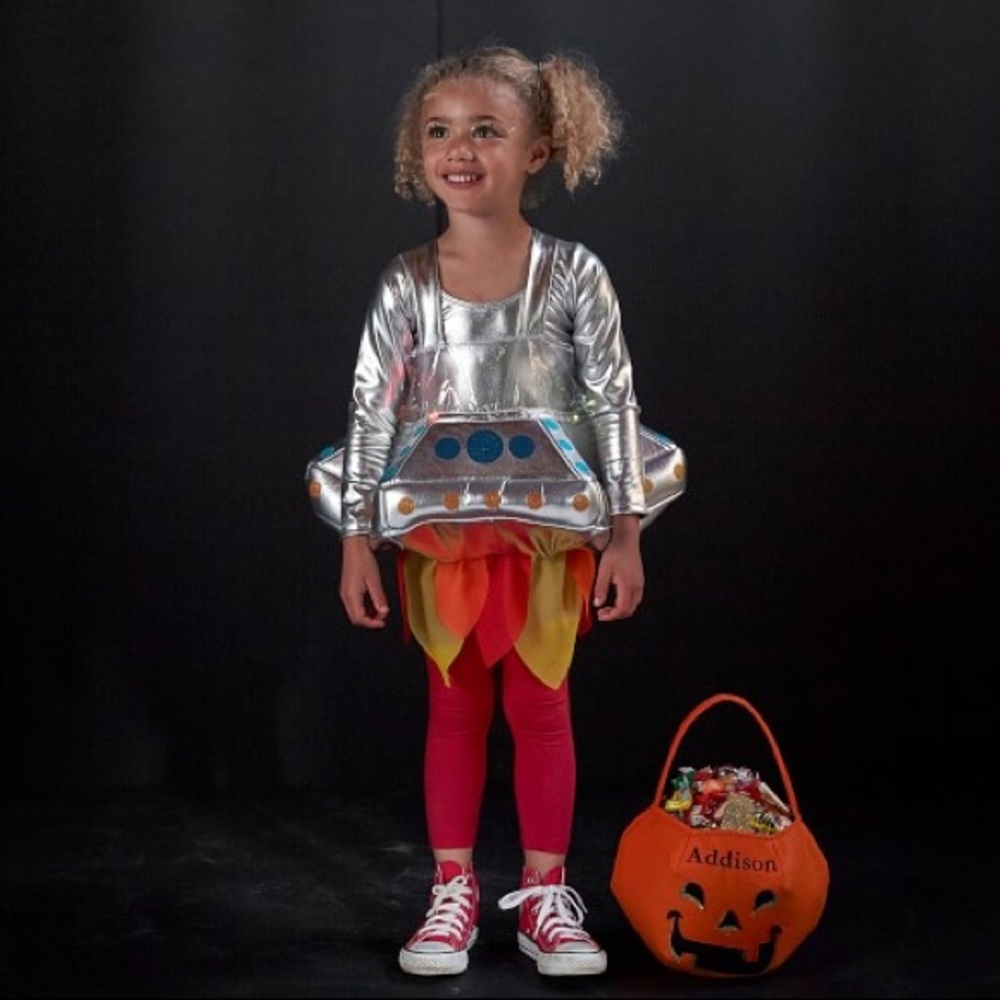 Pottery Barn Silver UFO /Spaceship Costume | Light up | 3T - Picture 2 of 7